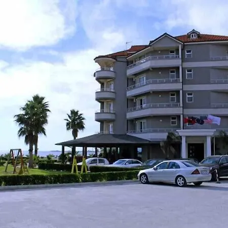 Vila Verde Beach Hotel Hotel 4*