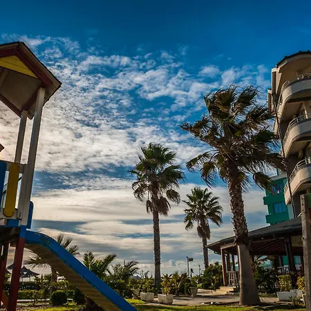 Vila Verde Beach Hotel Hotel