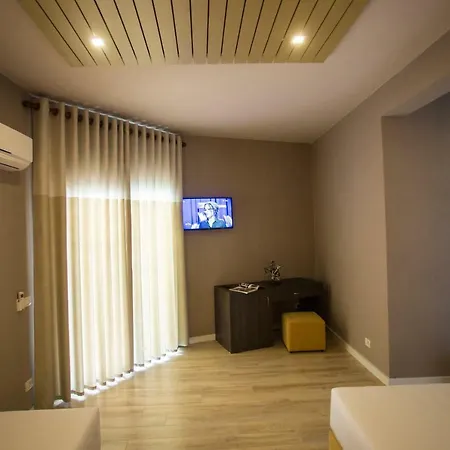 Vila Verde Beach Hotel