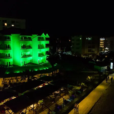 Vila Verde Beach Hotel 4*
